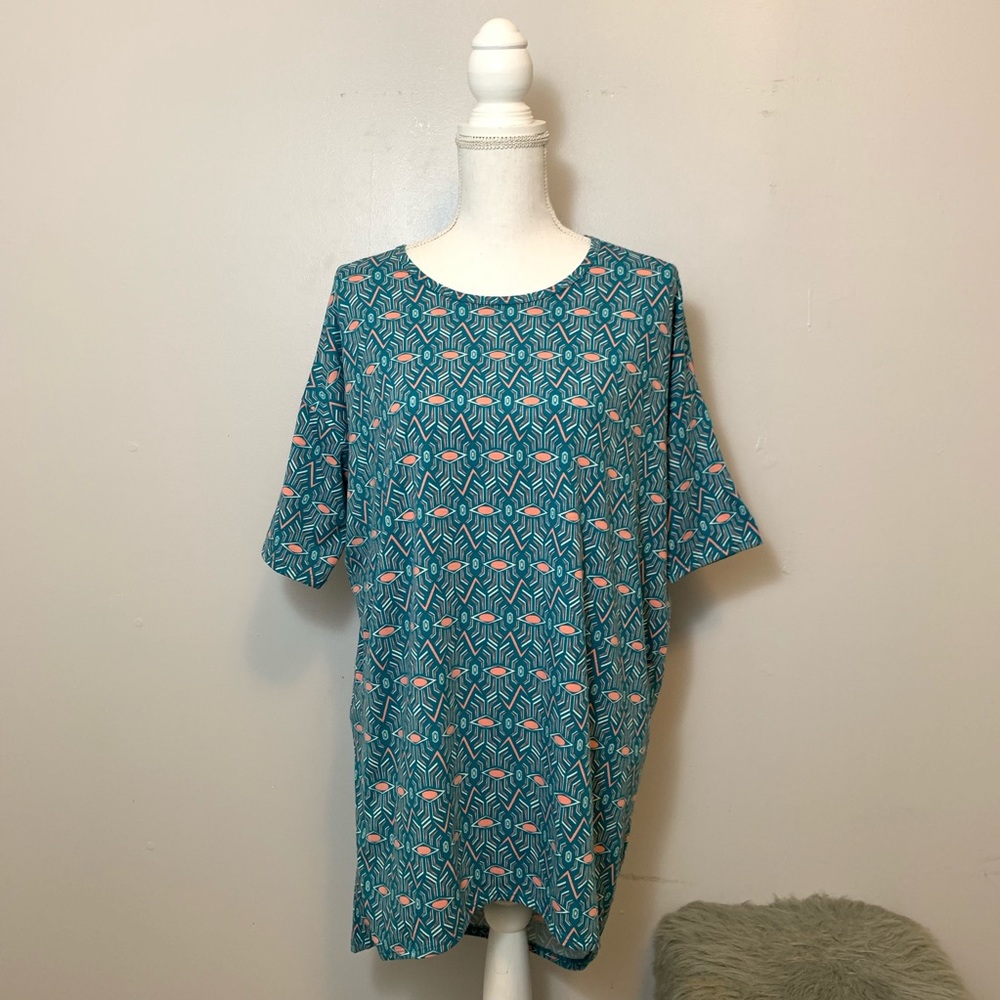 LulaRoe Printed T-Shirt